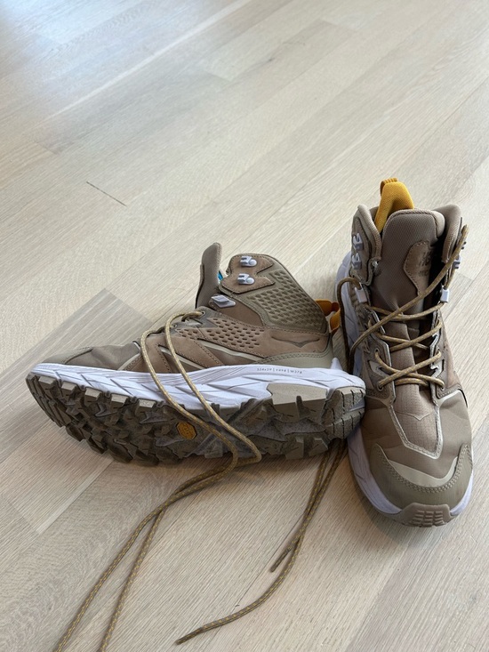 Hoka Anacapa Gore-Tex Brown and White Trail Mid-Top Sneakers with Yellow Accents - Picture 2 of 6